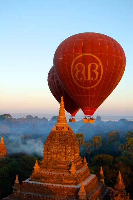 Balloons in Bagan